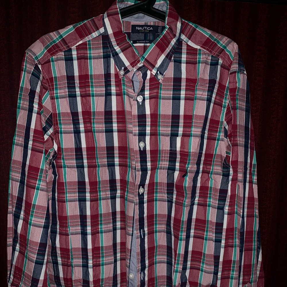 Mens Authentic Nautica shirt size M mint condition